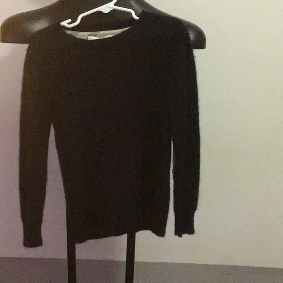 Authentic Burberry cashmere sweater💕 - Picture 2 of 7